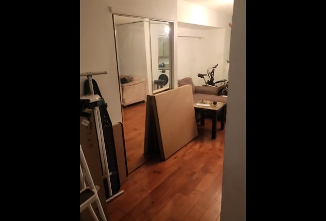 Furnished private room for rent Main Photo