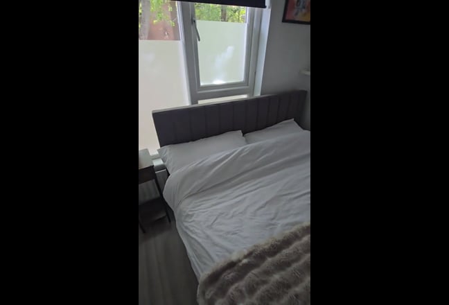 1 bed Flat @ Clapham  - (lets from October) Main Photo
