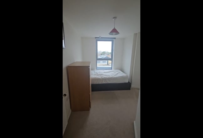 Ensuite Room in Modern 2B2B Flat - Great View Main Photo