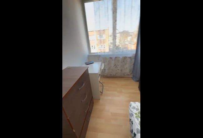 🏠 Poplar Single Room | Available 1st Nov 🔥 Main Photo