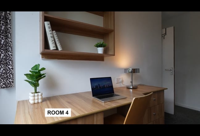 Video 1: Lounge