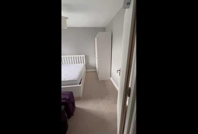 Spacious Double Room Near Addenbrooke’s   Hospital Main Photo