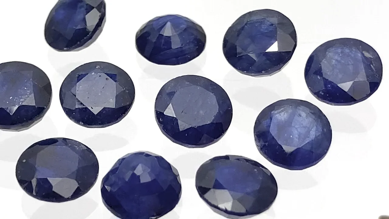 ブルーサファイア ルース ラウンドファセットカット8×8mm 1個｜天然石