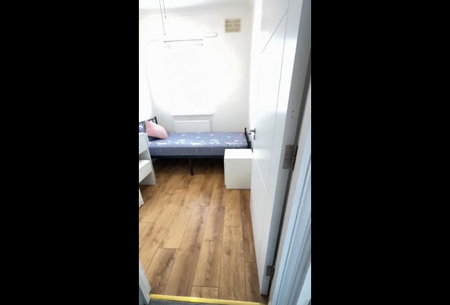 Video 1: 
