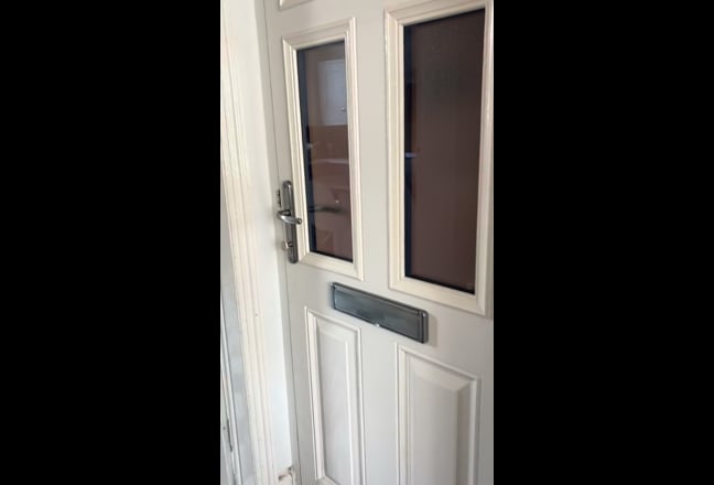 Double bedroom available to rent from October Main Photo