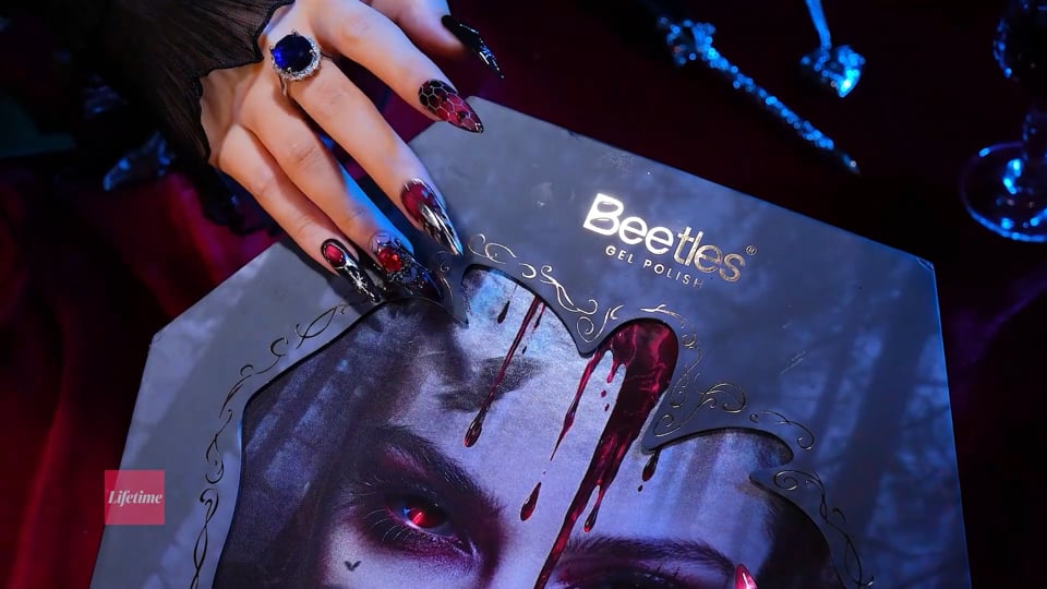 Spooky Season Nail Inspiration