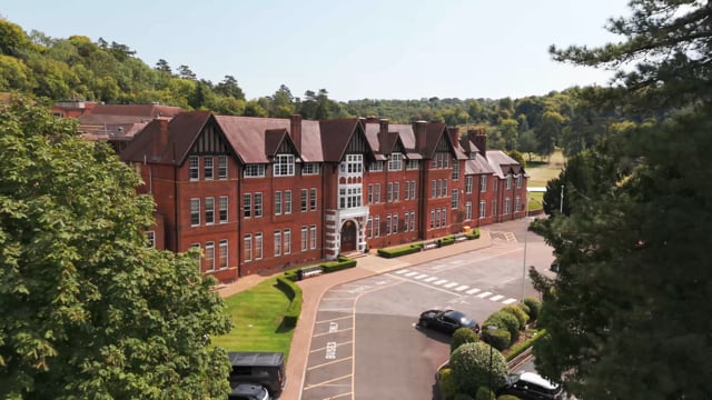 ���ϴ����� :  Boarding Houses