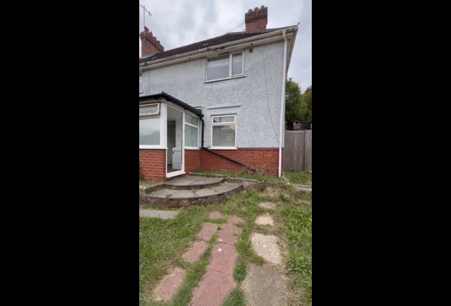 !Viewings Available Now! - &pound;725 - Bills Included Main Photo