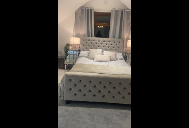 Large rooms, a home in Rm10 Main Photo