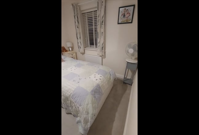 🏡 Cozy Furnished Bedroom in Quiet Housing Scheme  Main Photo