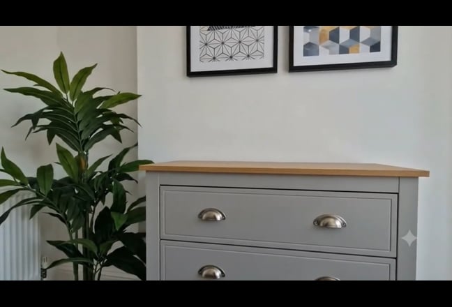 Stylish self-contained living, bills included Main Photo
