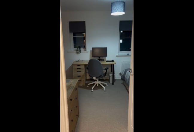 Large & Bright Double Room – Bills Included Main Photo