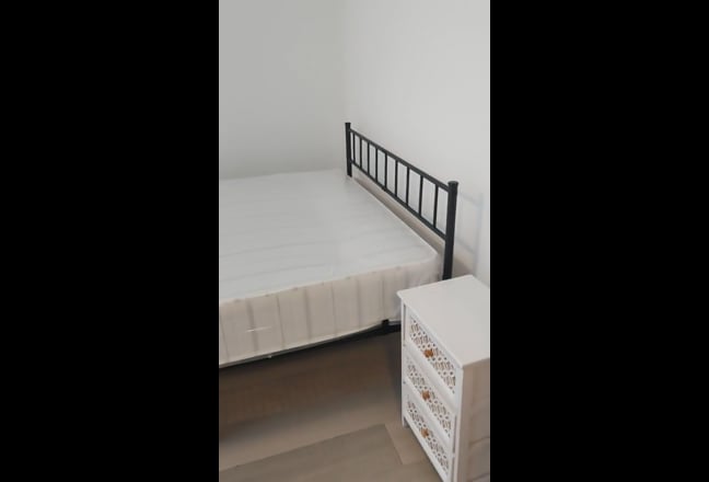 Charming studio flat  Main Photo