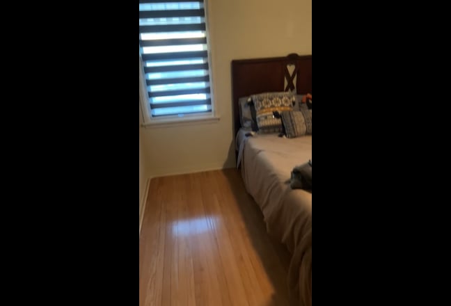 Spacious Room in Charming 1930s Spanish 4plex Main Photo
