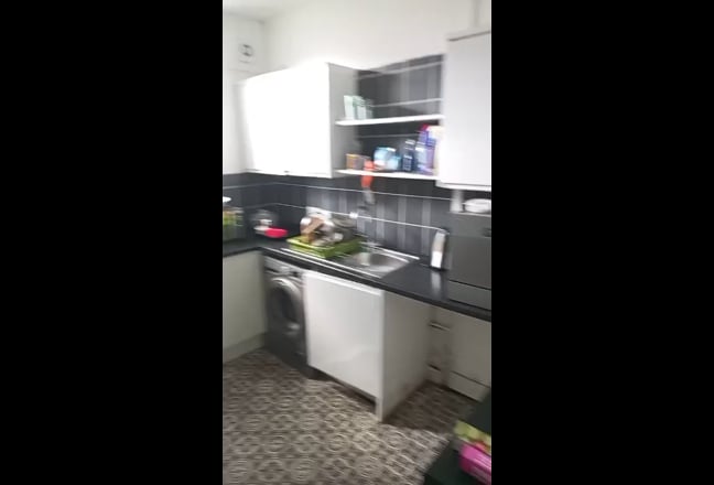 3 Rooms Ready | Great City Centre Transport (M19) Main Photo