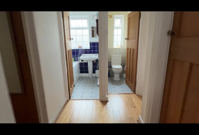 Large Bedroom in Wandsworth SW18 Bills Included Main Photo