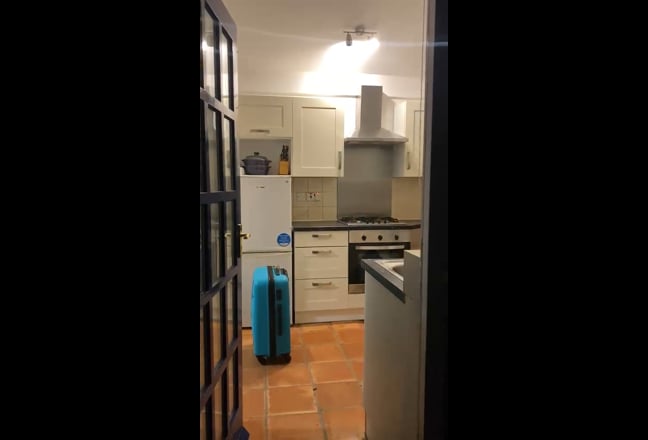 Double bedroom available in Shared house Near ARU  Main Photo
