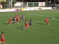 El FC l'Escala ensopega al primer partit, no exempt de polèmica