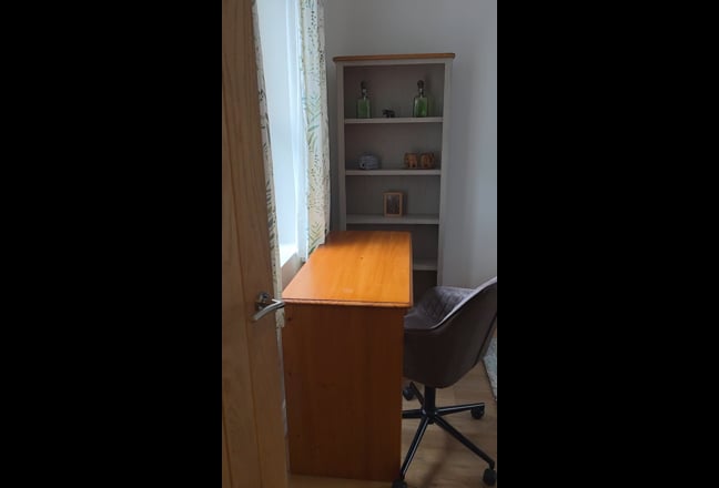 Move to a rural cottage? 2 double rooms available Main Photo