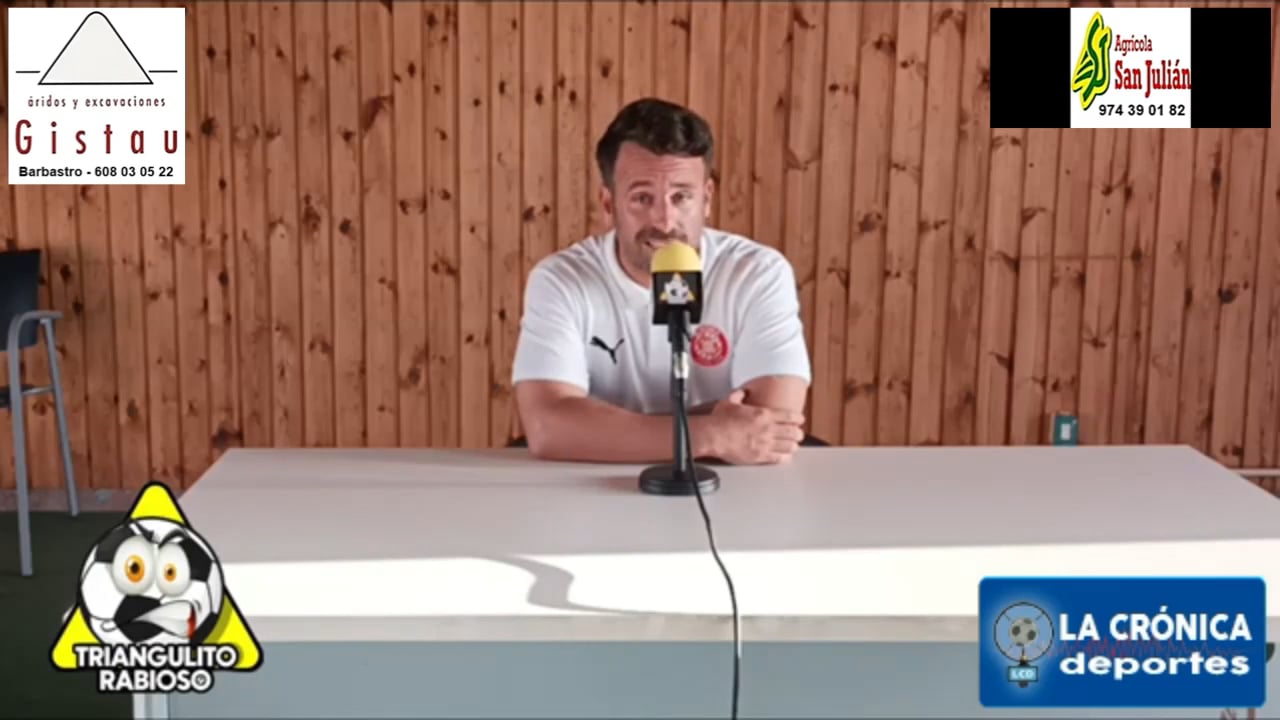 ÁNGEL DONATO (Entrenador Girona B) UD Barbastro 4-3 FC Girona B / Jor. 1 / Segunda Rfef - Gr 2
