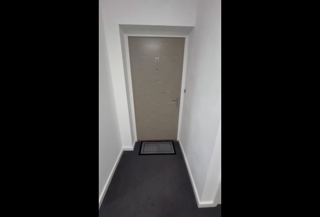 St Mary’s Island 1 Bedroom Marina View Apartment Main Photo
