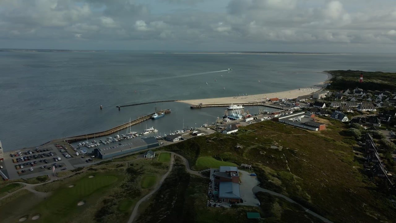 Hafen Hörnum auf Sylt mit Fähranleger und Marina