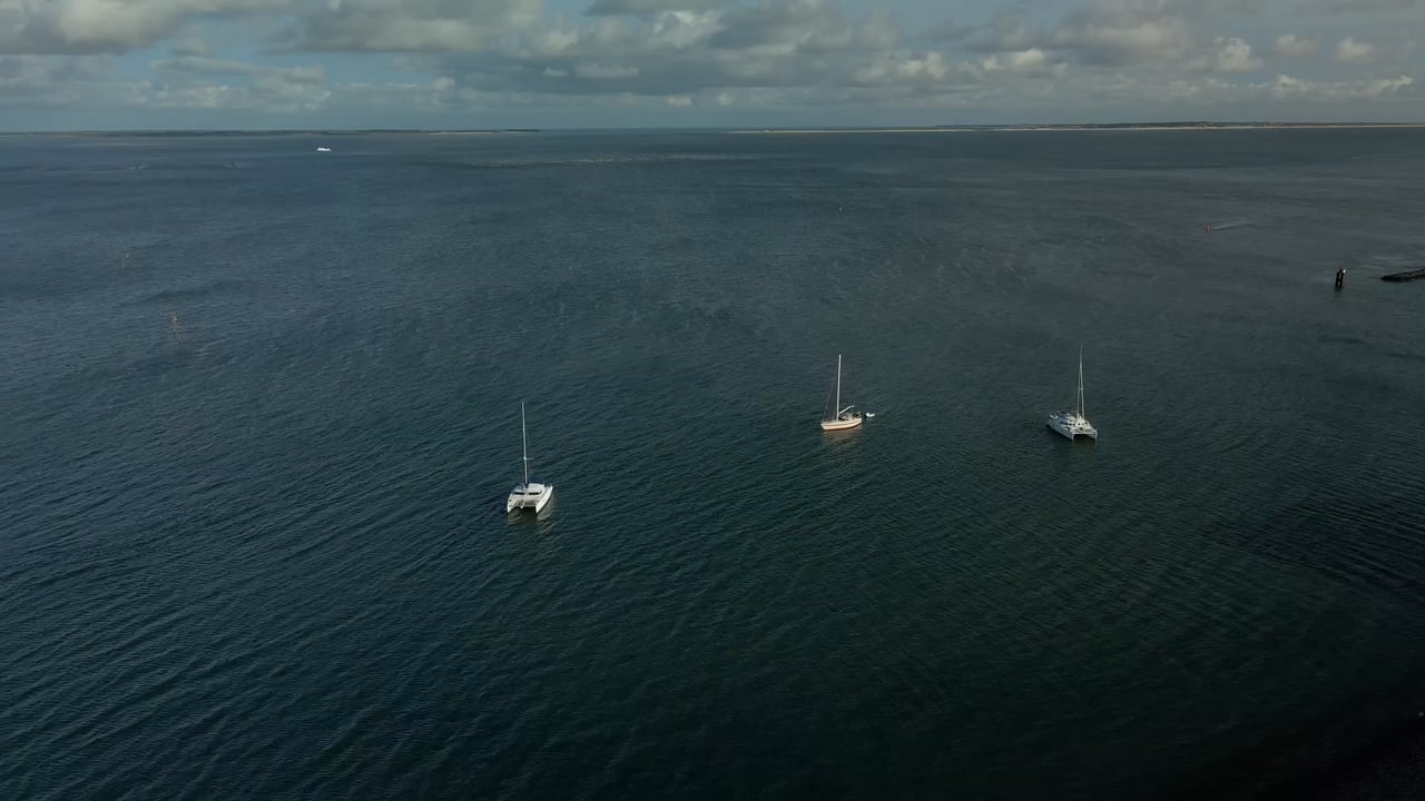 Segelyachten vor Hörnum auf Sylt in der Nordsee