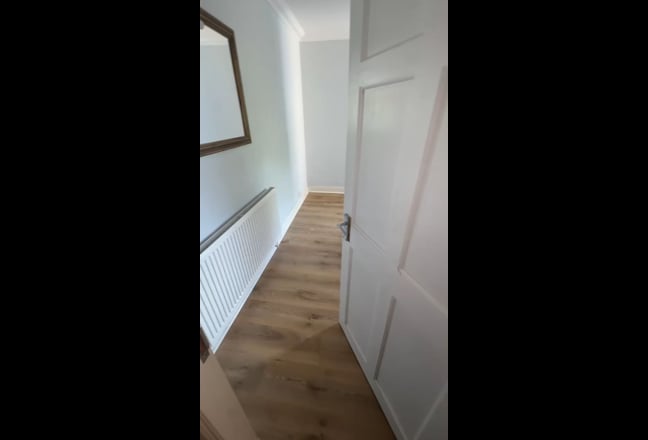 Ensuit Double Room for Rent in SL13Re Slough Main Photo