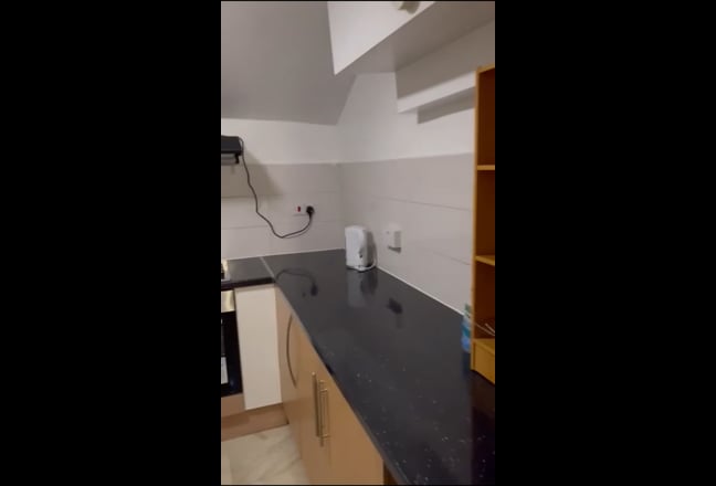 Double Room in Leyton Main Photo