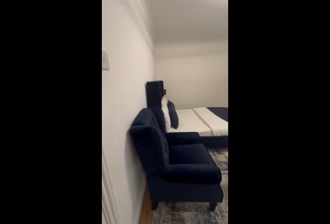 Cozy & spacious room Main Photo
