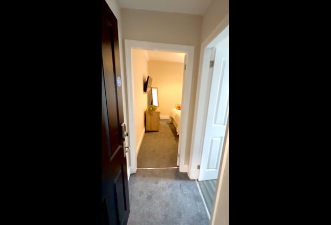 Video 1: Living room area