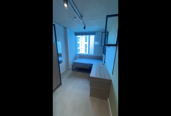 Superior En-suite room in YourTRIBE Southwark Main Photo