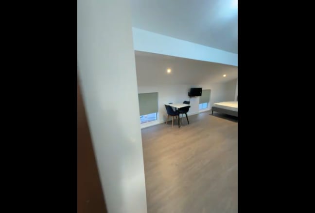 Video 1: studio
