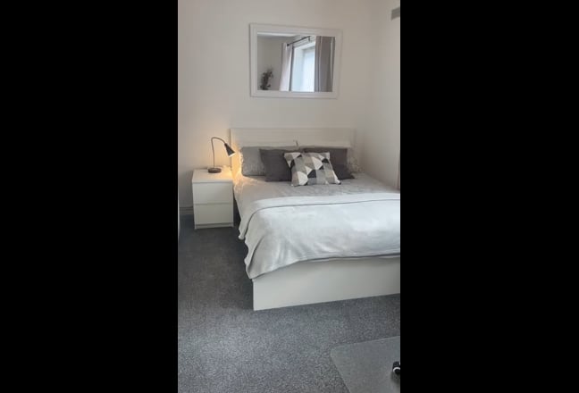 Video 1: Bedroom 2: £1150 - available October 26th