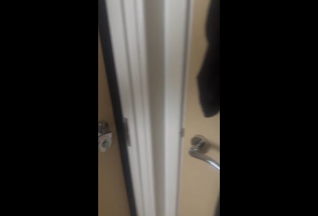 2 bedroom flat to share  Main Photo