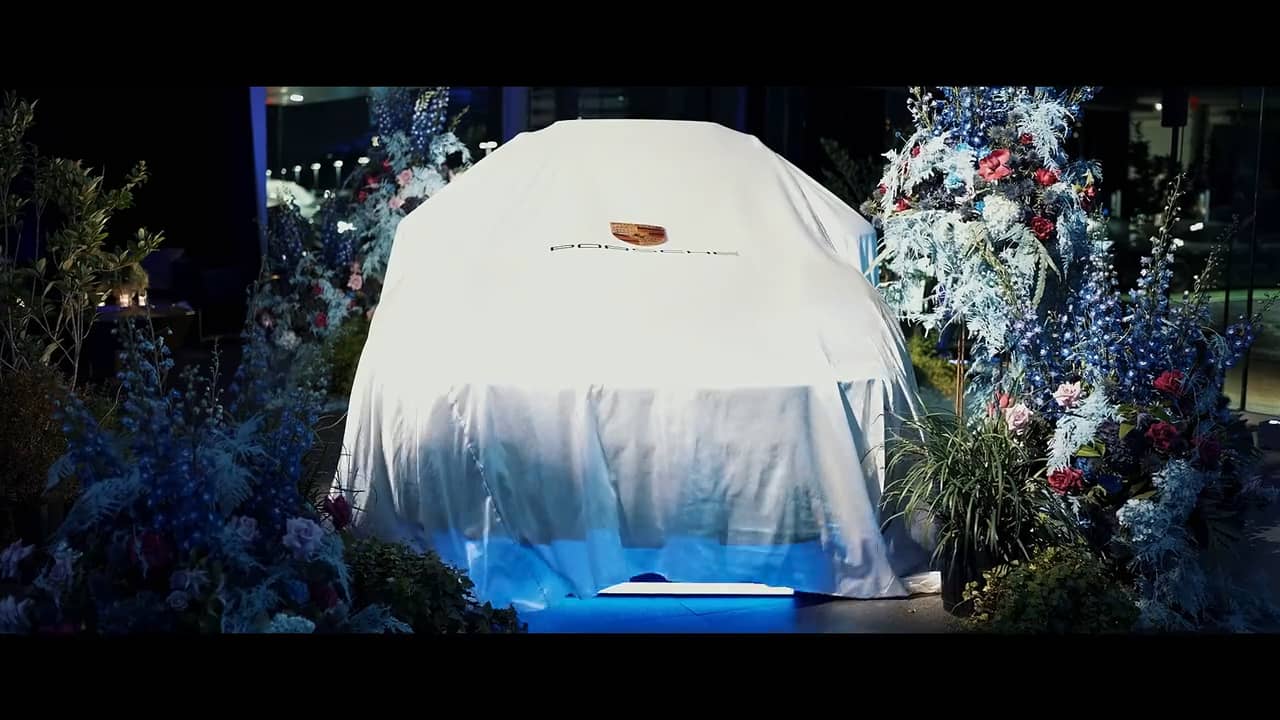 Porsche Macan film preview