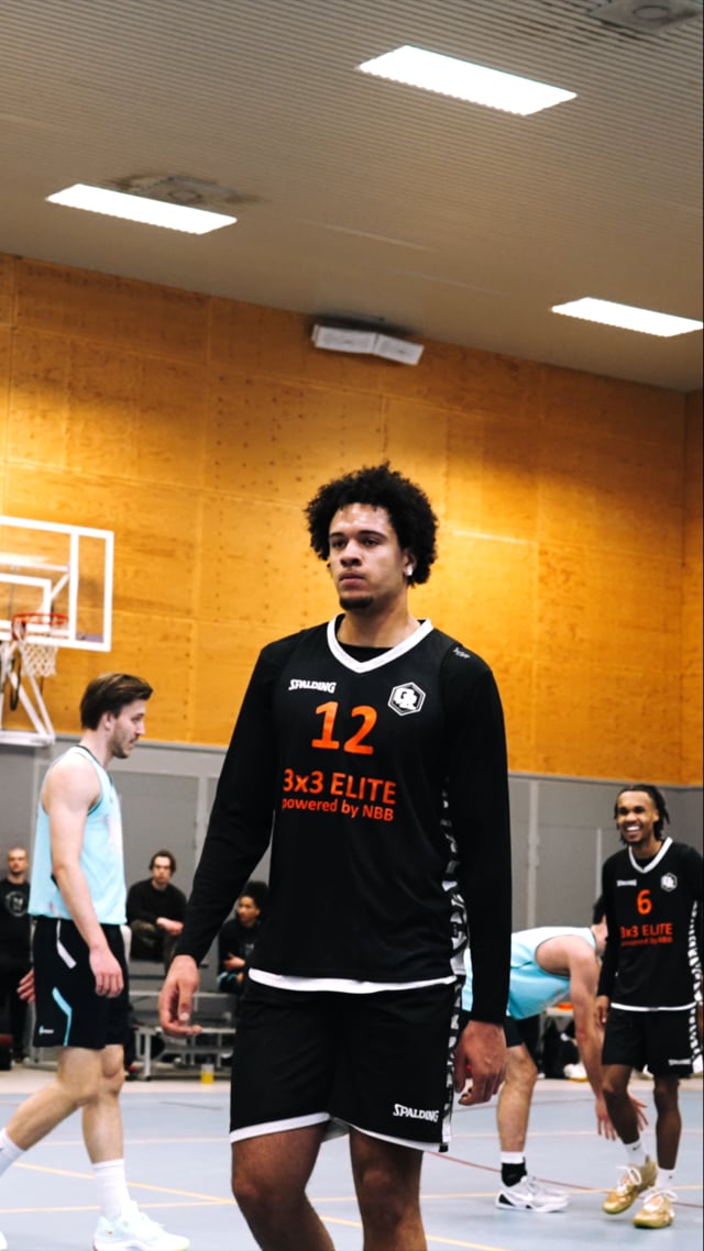 Kiron Issidorides