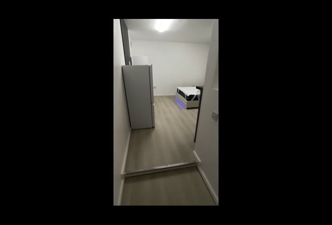 Video 1: 