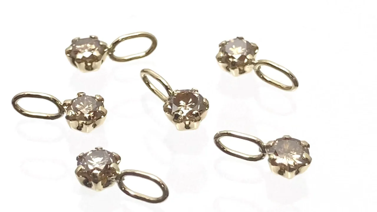 ライトブラウンダイヤモンド ラウンドファセットカット3×3mm 日本製