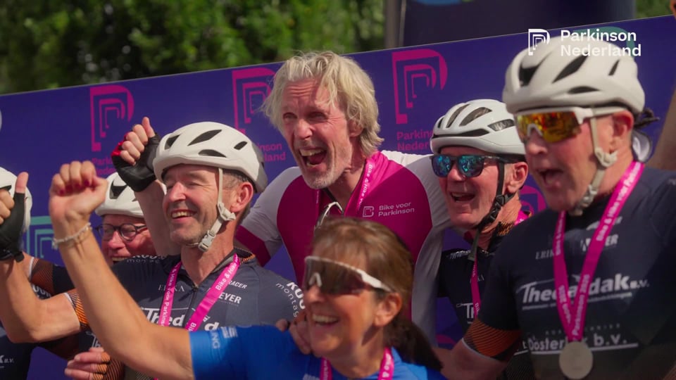 Video afspelen "Aftermovie | ParkinsonNederland - Bike & Hike voor Parkinson"