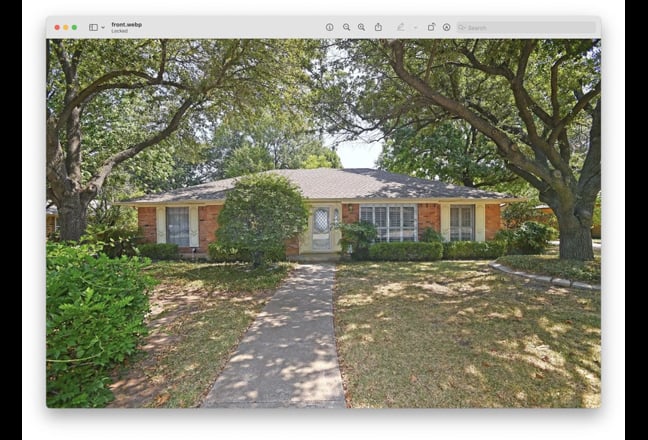 Private room in luxury home- Denton 50% off! Main Photo