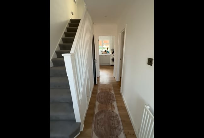 Single bedroom in Stanmore  Main Photo