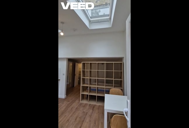 Stunning Fully Refurbished 1-Bed Apartment -Centre Main Photo