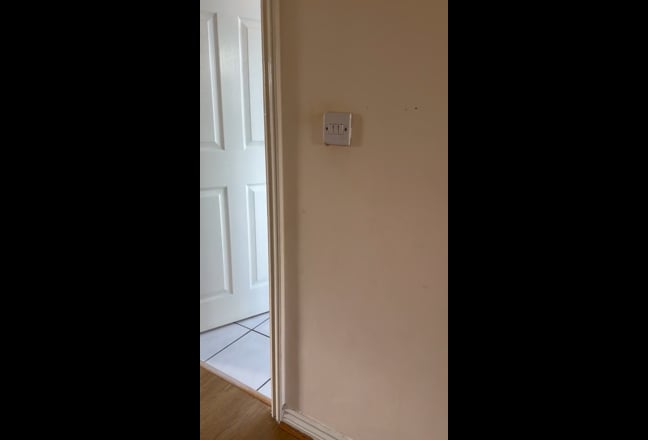 En-suite double room for one person  Main Photo