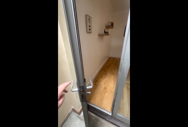 Video 1: 