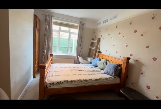 🌿✨Room for Rent Opposite Didcot Railways Station Main Photo