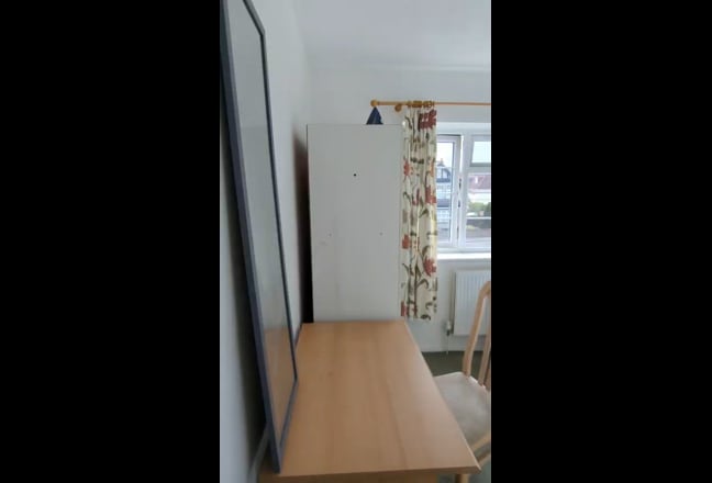 Nice area, clean and quiet house  Main Photo