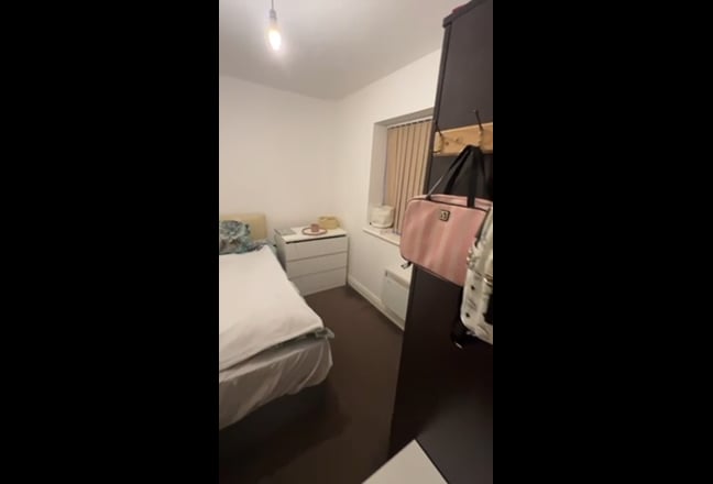 Video 1: 