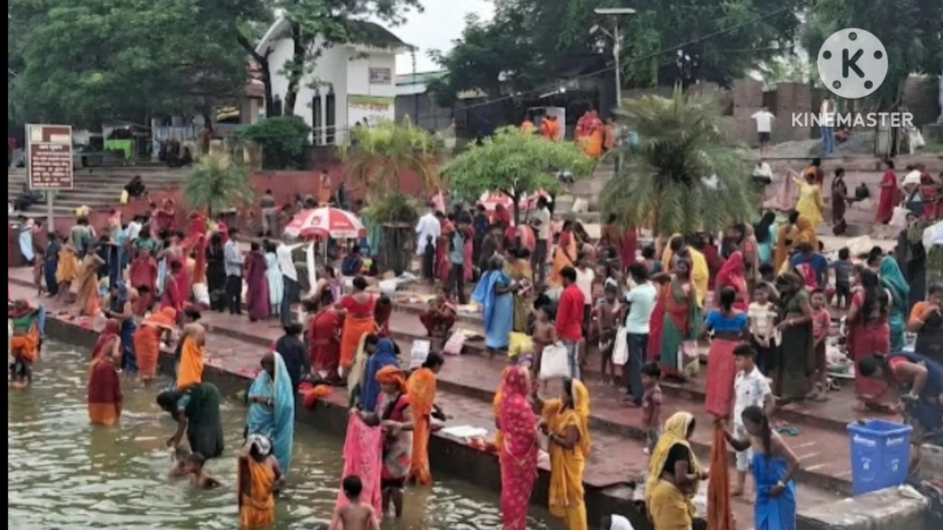 पति की लंबी आयु के लिए सुहागिन महिलाओं का महापर्व तीज नहाए खाए के साथ शुरू, आज से 24 घंटे का निर्जला उपवास आरंभ 