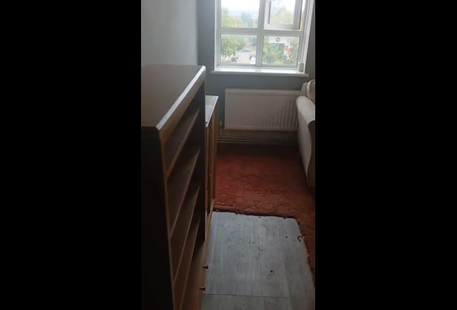 Large Room Forest Hill. Working and UC welcome. Main Photo
